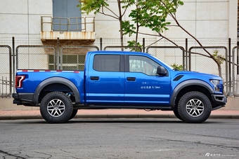 2017款福特F150 猛禽 3.5TT 标准型 美规