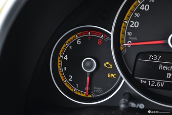 2017款甲壳虫1.2T自动180TSI沙丘越野版