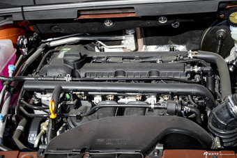 2017款艾瑞泽5 SPORT 1.5T自动尊贵版