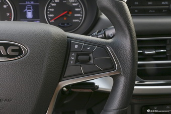 2018款瑞风R3 1.6L手动舒适型