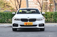 2018款宝马5系改款2.0T自动530Li领先型M运动套装