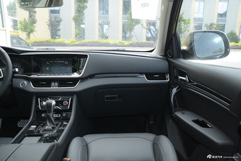 2017款众泰T600 Coupe 1.5T自动尊享型