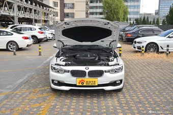 2019款宝马3系2.0T自动时尚型320Li xDrive