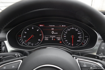 2018款奥迪A7 3.0T自动50TFSI quattro动感型