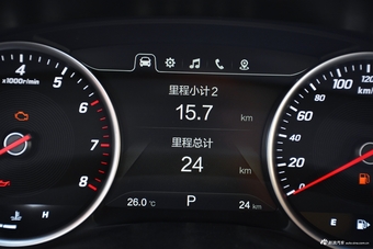 2017款宝骏560 1.5T DCT旗舰型7座