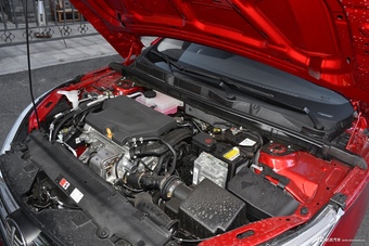 2018款奔腾B50 1.4T自动20周年纪念版