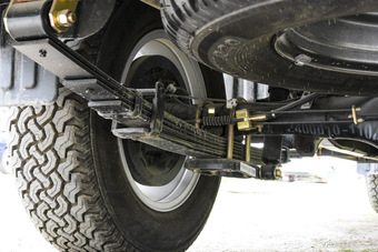 2015款小老虎2.4T手动精英版大双排4D25