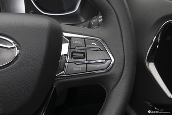 2018款东南DX3 1.5T自动旗舰型