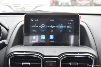 2017款风神AX4 1.6L自动潮尚型