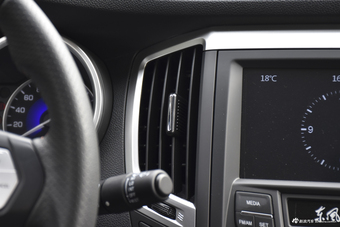 2017款风神AX3领先版1.5L自动致酷型