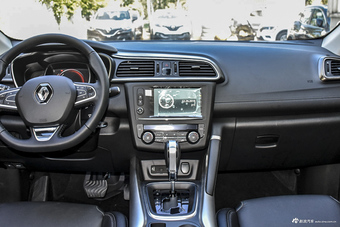 2016款科雷嘉2.0L自动两驱豪华版