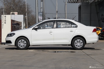 2016款桑塔纳1.6L手动风尚版