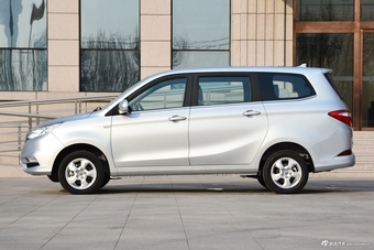 2017款伽途im6 1.5L手动智享型