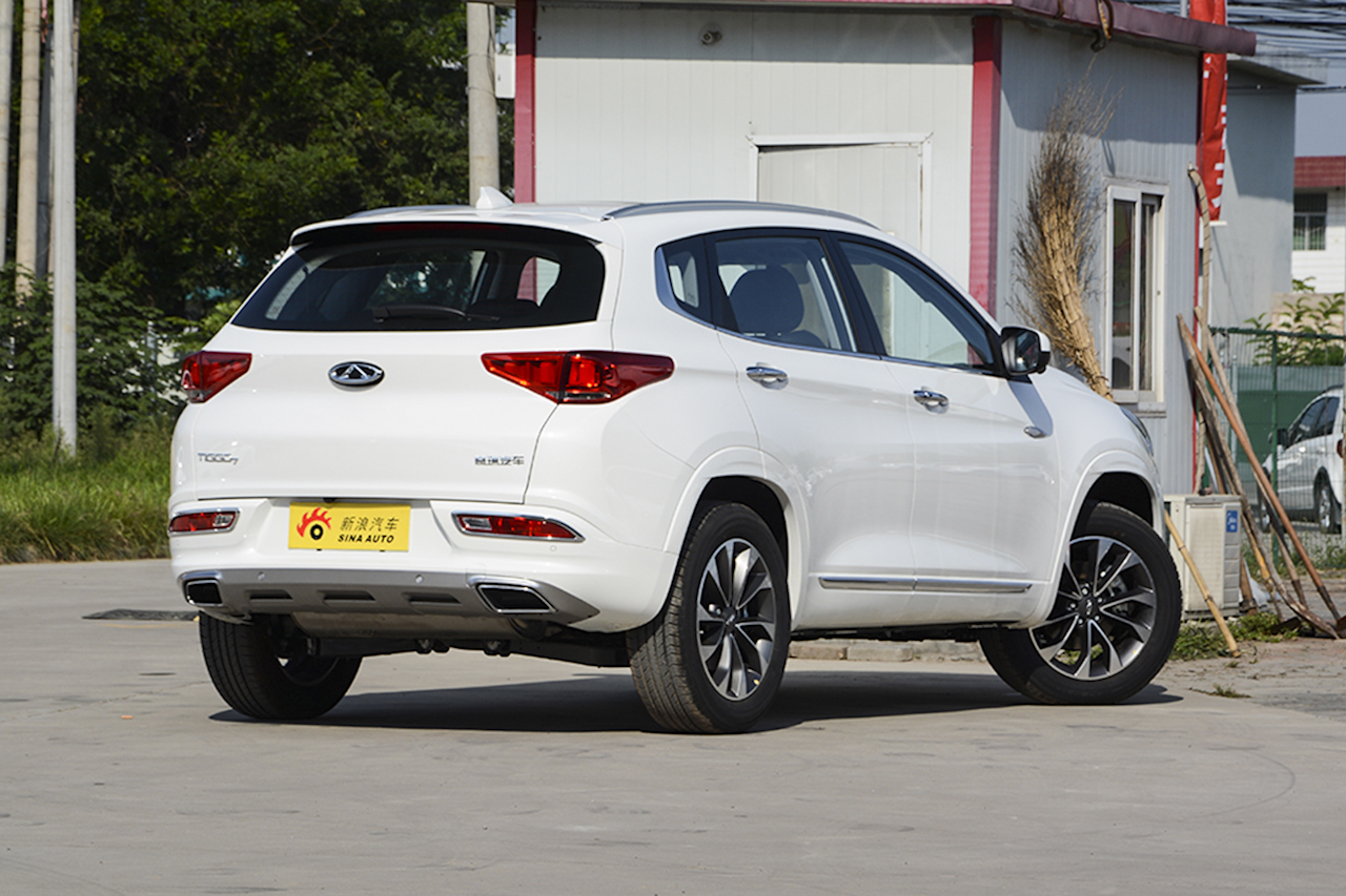 2018款瑞虎7 1.5T自动精英领先版