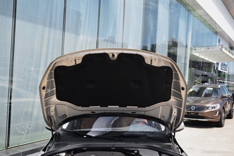 2018款沃尔沃S60L 2.0T自动T4智远版