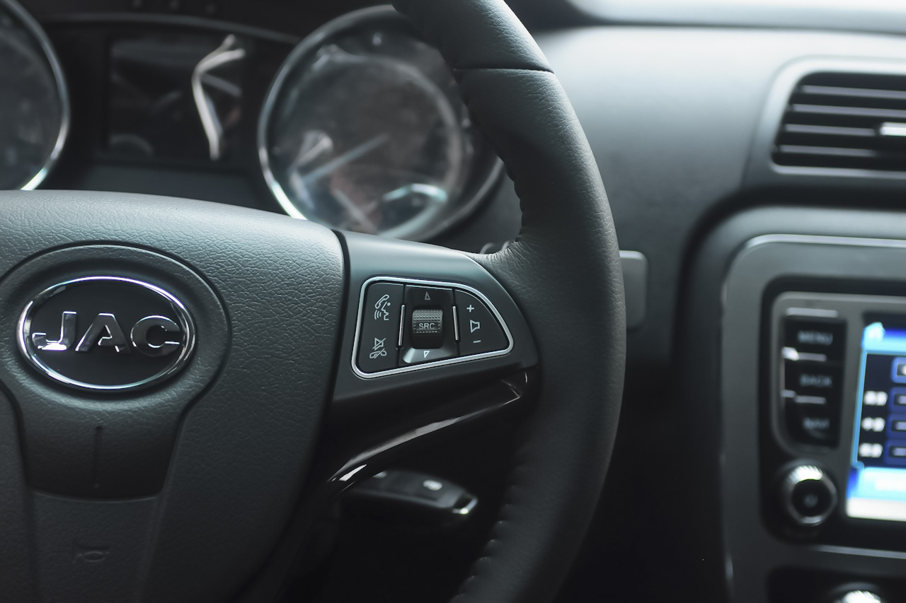 2015款 帅铃T6 2.0L汽油新锐型HFC4GA3-3D