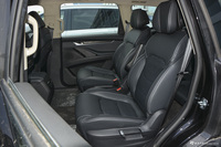 2017上汽大通D90 2.0T自动两驱水星