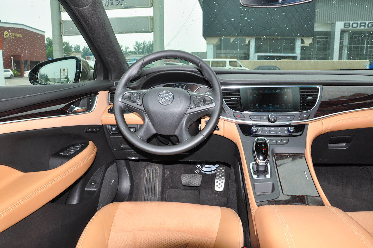 2016款君越2.0T自动旗舰型28T