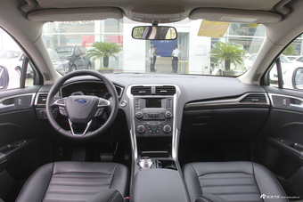 2018款蒙迪欧2.0T自动时尚型EcoBoost 200