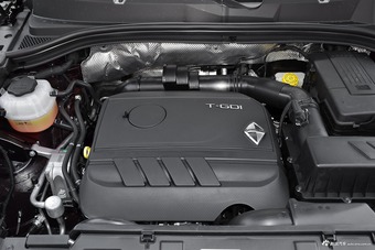  2016款宝沃BX7 2.0T自动 6座四驱旗舰型