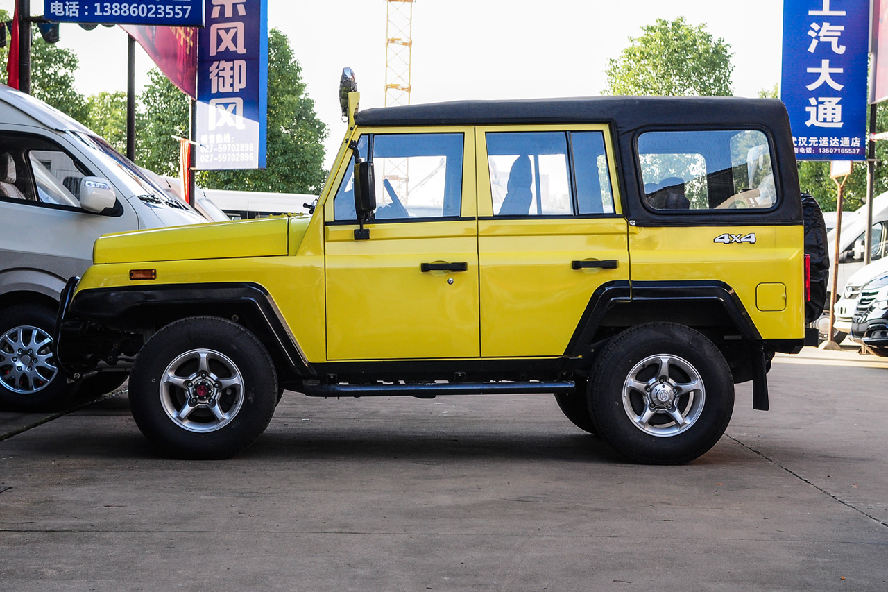 2016款战旗2.0L手动CK豪华型 国IV