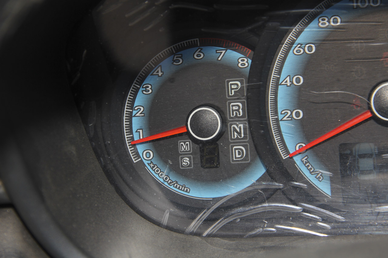 2015款骏派D60 1.8L自动尊贵型 白色