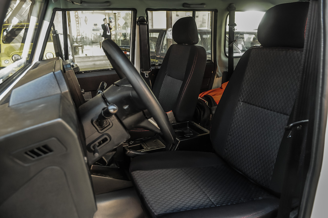 2016款战旗2.0L手动CK豪华型 国V