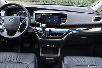 2018款奥德赛2.4L自动智享版