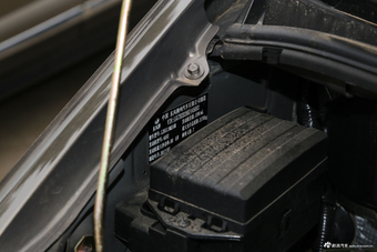 2017款菱智M3L改款1.6L手动7座标准型