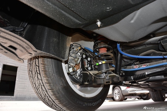 2017款DS 6 1.6T自动豪华版THP160