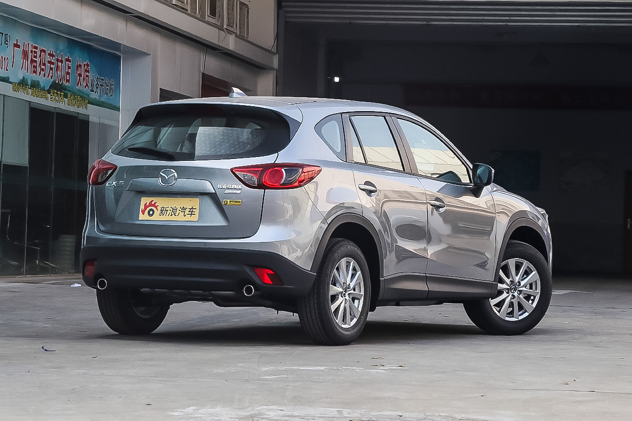 2015款马自达CX-5 2.0L自动两驱都市型