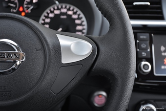 【图】2018款轩逸1.6L自动XV尊享版内饰实拍