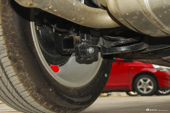 2016款中华V3 1.5L手动舒适型 炫舞橙