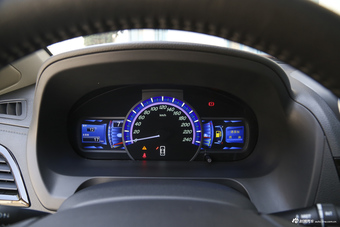 2016款比亚迪S7 1.5T手动尊贵型