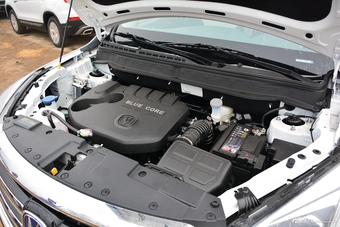 2017款CS35 1.6L自动豪华型