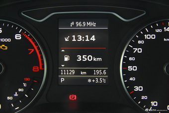 2016款奥迪A3 1.8T自动Limousine 40TFSI豪华型