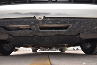 2017款雪铁龙C6 1.8T自动尊贵型