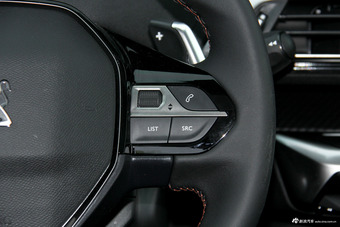 2017款标致5008 1.6T自动350THP精英版7座