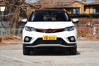 2018款东南DX3 1.5L手动户外版尊贵型