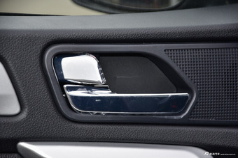 2016款瑞风S3 1.5L自动CVT豪华智能型