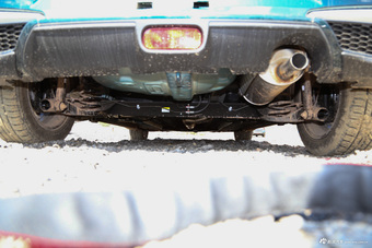 2013款雨燕1.5L自动20周年限量版