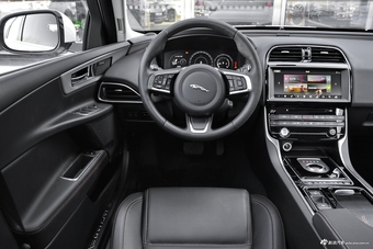 2018款捷豹XEL 2.0T自动250PS尊享版