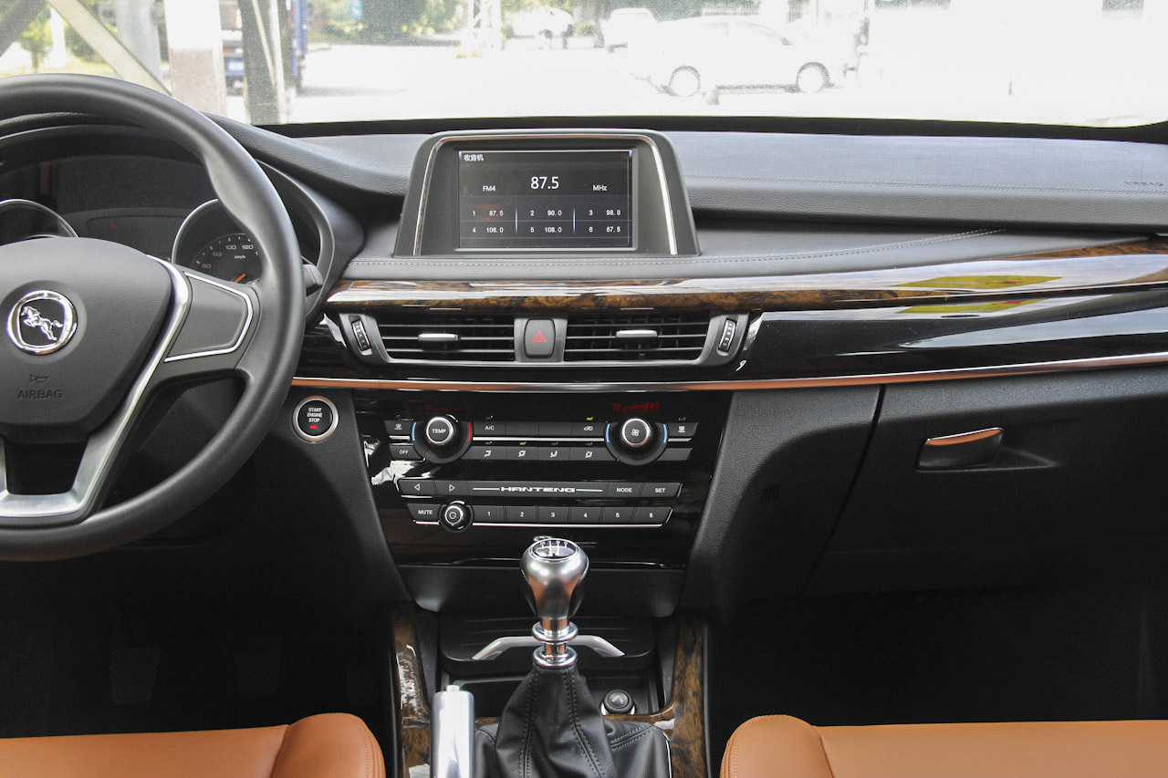 2016款汉腾X7 1.5T手动舒适型