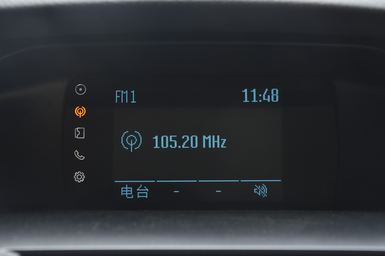 2017款福克斯两厢1.0T手动超能风尚型智行版EcoBoost 125