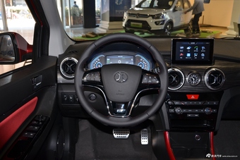 2018款北汽新能源EX360 新潮版