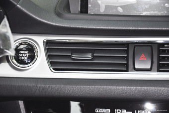 2016款悦翔V7 1.6L自动乐享型国IV