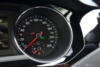 2017款速腾1.4T自动舒适型230TSI