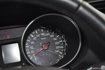 2015款森雅S80 1.5L手动都市版（7座）