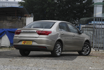 2018款吉利远景1.5L手动幸福版