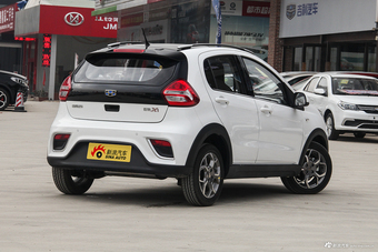 2017款吉利远景X1 1.3L自动乐趣版